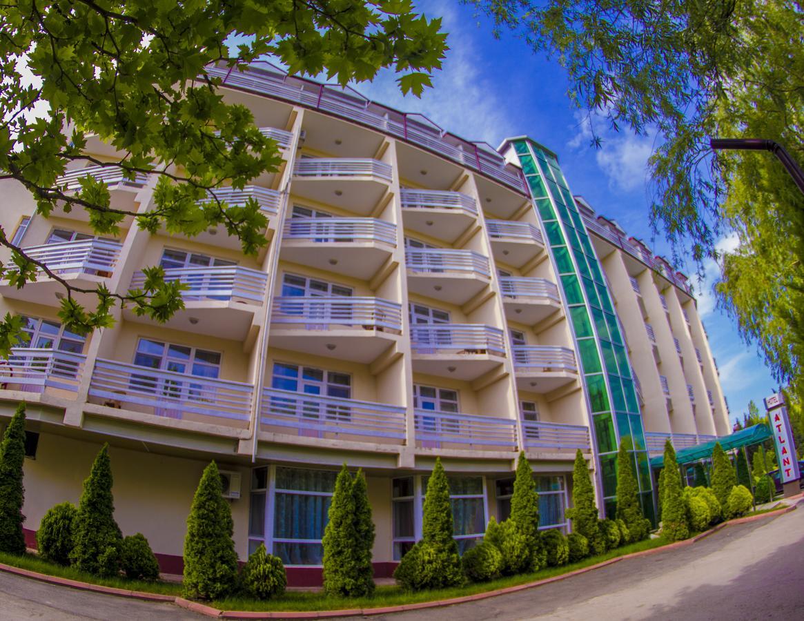 Atlant Holiday Village Набрань Экстерьер фото