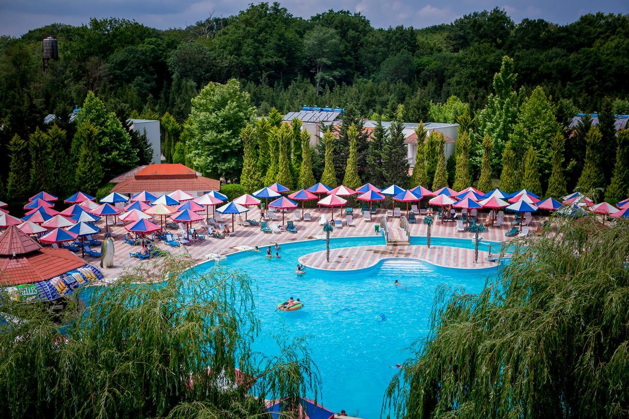 Atlant Holiday Village Набрань Экстерьер фото