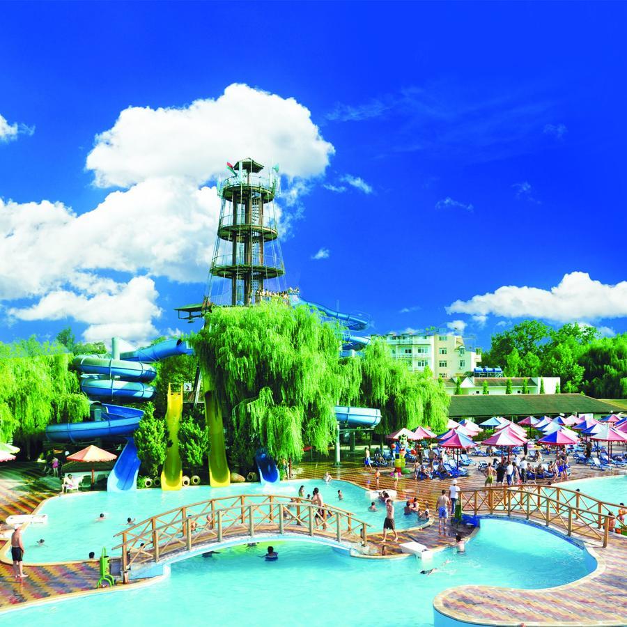 Atlant Holiday Village Набрань Экстерьер фото