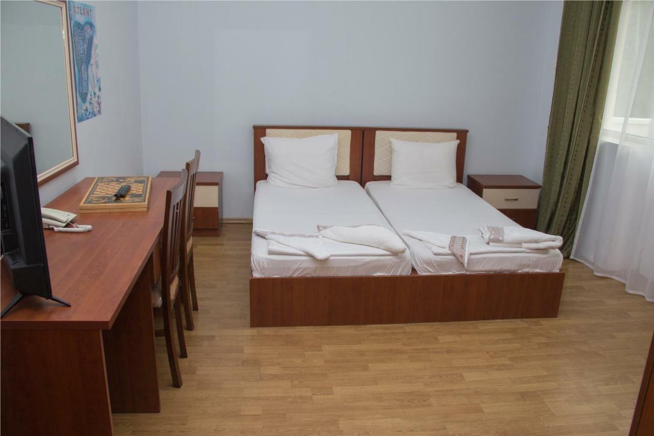 Atlant Holiday Village Набрань Экстерьер фото